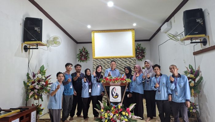 Polines Laksanakan Pengabdian